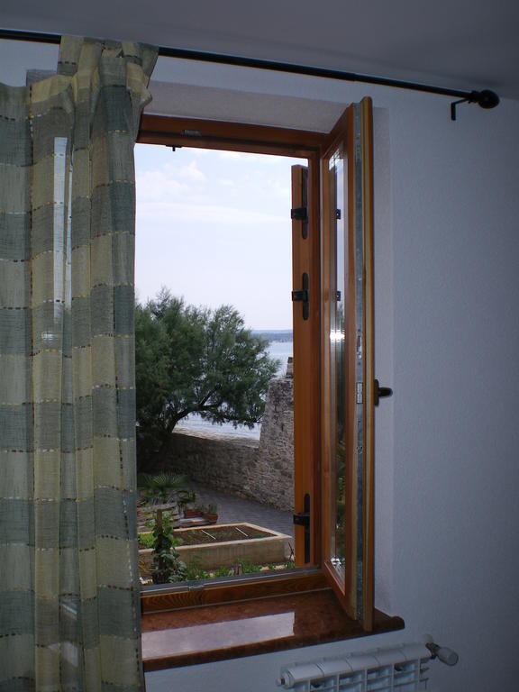 Apartments Edo Novigrad  Phòng bức ảnh